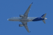 Morten 17 august 2025 - SE-RUB over Høyenhall, klokken er 17.37 og jeg lurer på om det kan være SAS Scandinavian Airlines som kommer med sin Airbus A320-251N fra september 2020 og som heter Birger Viking. Jeg siterte den 17 august 2023, vel dokumentert så langt