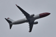 Morten 20 august 2025 - LN-ENQ over Høyenhall, klokken er 15.15 og det er Norwegian Air Shuttle AOC som kommer med sin Boeing 737-8JP fra november 2017 og helten heter Aleksis Kivi. Jeg så den 25 august 2021 og 4 august 2023 også
