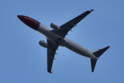 Morten 21 august 2025 - LN-ENM over Høyenhall, klokken er 07.15 og jeg tror det er Norwegian Air Shuttle AOC som kommer med sin Boeing 737-8JP fra 2016. Den så jeg 30 august 2021 også