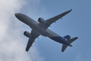 Morten 22 august 2025 - SE-RUR over Høyenhall, klokken er 11.38 og det er SAS Scandinavian Airlines som kommer med sin Airbus A320-251N fra mai 2024 og heter Ragna Viking. Jeg har  6 bilder av den og datoene er 5 september 2024 og 16 og 19 mai 2025 og selvfølgelig 17 august 2025