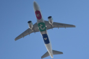 Morten 25 august 2025 - F-HXSH over Høyenhall, klokken er 18.40 og det er Transavia France som kommer med sin Airbus A320-252N fra oktober 2024. Den har jeg ikke tatt bilde av før. Har denne serien nå. F-HXSA, F-HXSB, F-HXSC, F-HXSH, F-HXSI, F-HXSL og F-HXSN