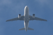 Morten 30 august 2025 - F-GUGQ over Høyenhall, klokken er 12.12 og det er Air France som kommer med sin Airbus A318-111 fra 2007. En sjelden gjest som jeg har sett den 23 juli 2021 og 1 september 2023. PS. Kan lett forveksles med F-GUGO, begge er en Airbus A318-111