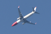 Morten 9 august 2025 - Norwegian over Høyenhall, klokken er 08.35 og dem er på vei til varmere strøk. Det kommer ingen den andre veien, er det på grunn av vinden?