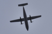Morten Nyttårsaften 31 desember 2025 - Widerøe over Høyenhall, klokken er 09.53. Jeg tror det er en De Havilland Canada DHC-8 Dash 8, og innflyvningen er litt uvanlig