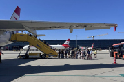 Liv 1 juli 2025 - Min venn er ute og reiser igjen, og jeg tror vi er på flyplassen Wien Schwechat som er den største flyplassen i Østerrike. Jeg syns jeg ser OE-LBF som er Austrian Airlines sin Airbus A321-211 fra 2001 og heter Wien. Her må vi sitere. Wien er Østerrikes hovedstad og største by...