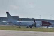 Morten 10 juli 2025 - LN-NIK tar av fra Gardermoen flyplass, piloten er god, nesehjulet er allerede i luften