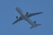 Morten 11 juli 2025 - F-GKXO over Høyenhall, klokken er 11.55 og det er Air France som kommer med sin Airbus A320-214 fra 2008 og heter Bayonne