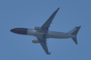 Morten 11 juli 2025 - SE-RPT over Høyenhall, klokken er 12.26.  Det er Norwegian Air Sweden AOC som kommer med sin Boeing 737-8JP fra 2015