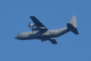 Morten 16 juli 2025 - Super Hercules over Høyenhall, det er enten 5629 Nanna eller 5699 Frøya som skal opp til Gardermoen. Jeg var jo på Gardermoen 10 juli 2025, da så jeg noen av dem