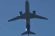 Morten 2 juli 2025 - SE-ROL over Høyenhall, dem kommer med sin Airbus A320-251N fra februar 2020 og heter Rollo Viking. Nå skal vi se om vi finner noe i juli. Vi har 20 juli 2023, men det er ikke dere. Så har vi 2 juli 2018, det blir for gammelt. Men så har vi 2 juli 2024, så kanskje...