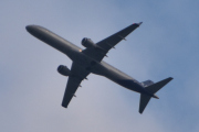 Morten 23 juli 2025 - SAS Link over Høyenhall, klokken er 20.54 og det er helt sikkert at jeg har lagt meg når dem lander på Gardermoen med sin Embraer ERJ-195LR. God natt :-)