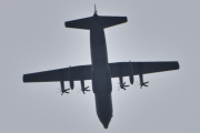 Morten 29 juli 2025 - Super Hercules over Høyenhall, det er Royal Norwegian Air Force Luftforsvaret som er ute med en av sine store Lockheed Martin C-130J-30 Super Hercules