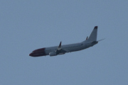 Morten 18 juni 2025 - Norwegian Air Shuttle AOC over Høyenhall, så er det så tøft når dem svinger :-)