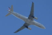 Morten 25 juni 2025 - F-GKXM over Høyenhall, klokken er 16.12 og det er Air France som kommer med sin Airbus A320-214 fra 2006 og heter Cahors. Den har jeg ikke tatt bilde av og må sitere. Cahors er en kommune i den vestlige delen av Sør-Frankrike. Det er det minste prefekturet blant de 13 departementene som utgjør Occitanie-regionen...