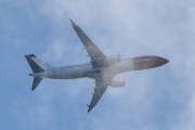 Morten 25 juni 2025 - Norwegian over Høyenhall, klokken er 18.30 og dem er på vei til Gardermoen. Her fant jeg ikke et hull i skylaget, så vi gir oss med det, dessuten så kommer det et småfly