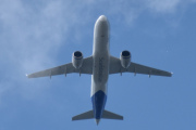 Morten 25 juni 2025 - SE-ROL over Høyenhall, klokken er 12.29 og det er SAS Scandinavian Airlines som kommer med sin Airbus A320-251N fra februar 2020 og heter Rollo Viking. Jeg har 30 bilder så her må vi finne noe på juni. Vi har 12 juni 2021 og 13 juni 2022 og 2 og 4 juni 2023