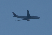 Morten 3 juni 2025 - Sunclass Airlines over Høyenhall, klokken er 08.53 og dem er på vei til varmere strøk. Jeg så dem den 18 juni 2022 også