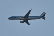 Morten 9 juni 2025 - KLM Cityhopper over Høyenhall