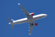 Morten 15 mai 2025 - SE-ROD over Høyenhall, klokken er 10.46 og jeg tror det er SAS Scandinavian Airlines som kommer med sin Airbus A320-251N fra 2017 og heter Ingolf Viking. Den har jeg bare sett en gang før og det var 3 april 2024