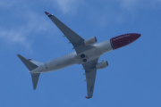 Morten 16 mai 2025 - SE-RPL over Høyenhall, klokken er 16.45 og det er Norwegian Air Sweden AOC som kommer med sin Boeing 737-8JP fra 2016 og heter Gustav Vigeland. Den har jeg sett kun to ganger, det var 11 april 2021 og 12 mars 2025