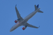 Morten 17 mai 2025 - EI-SIE over Høyenhall, klokken er 12.32 og jeg tror det er SAS Connect som kommer med sin Airbus A320-251N fra februar 2018 og heter Gorm Viking. Den så jeg 13 og 15 mai 2025 og har 12 bilder nå