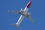 Morten 19 mai 2025 - SE-RPK over Høyenhall, klokken er 10.36 og det er Norwegian Air Sweden AOC som kommer med sin Boeing 737-8JP fra 2016. Jeg har sett den to ganger nå, det er 19 april 2024 og 6 mai 2025