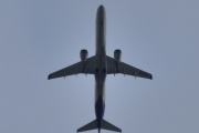 Morten 2 mai 2025 - SE-RSN over Høyenhall, det er SAS Link som kommer med sin Embraer ERJ-195LR fra 2008 og heter Lin Viking. Den kom til SAS Link i mars 2023 og jeg har fem bilder. Den 7 februar 2024, 1 og 18 november 2024