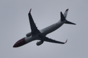Morten 21 mai 2025 - SE-RPL over Høyenhall, klokken er 14.03 og det er Norwegian Air Sweden AOC som kommer med sin Boeing 737-8JP fra 2016 og helten heter Gustav Vigeland. Den har jeg allerede sett 3 ganger nå i mai, men det er litt rart at jeg ikke har noen bilder mellom 11 april 2021 og 12 mars 2025
