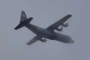 Morten 23 mai 2025 - Super Hercules over Høyenhall, men her er det noe rart med halen. Kan det være U. S. Air Force vi ser her? Nå har jeg sett igjennom 200 bilder og finner ingen som ligner