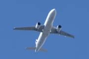 Morten 29 mai 2025 - F-HEPE over Høyenhall, det er Air France som kommer med sin Airbus A320-214 fra mai 2010 og heter Valence. Jeg var faktisk i Frankrike i 2010