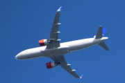 Morten 30 mai 2025 - EI-SIG over Høyenhall, klokken er 18.12 og det er SAS Connect som kommer med sin Airbus A320-251N fra juli 2018 og heter Amlaib Viking. Den så jeg 27 mai 2022 også, men jeg tror ikke jeg har sitert den. Amlaíb, var han vikingkonge av Dublin...