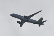 Morten 8 mai 2025 - YL-ABJ over Høyenhall, klokken er 11.08 og jeg tror det er airBaltic som kommer med sin Airbus A220-300 fra mai 2020