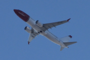Morten 14 mars 2025 - LN-FGE over Høyenhall