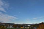Morten 11 oktober 2025 - Norwegian over Drøbak, klokken er 10.00 og jeg står på verandaen til pappa og beundrer utsikten