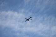 Morten 12 oktober 2025 - KLM Royal Dutch Airlines over Høyenhall, klokken er 11.21 og jeg kommer for sent ut. Men jeg så KLM den 12 oktober 2021 også, men det var dessverre ikke dem