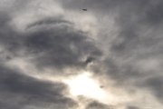 Morten 16 oktober 2025 - KLM Royal Dutch Airlines over Høyenhall, klokken er 10.52 og det er ikke mye sol i dag. Dem er på vei til Gardermoen