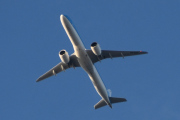 Morten 6 oktober 2025 - PH-NXC over Høyenhall, klokken er 08.39 og det er KLM Cityhopper som kommer med sin Embraer E195-E2 fra april 2021. Den har jeg sett to ganger, det var 11 september 2022 og 19 juli 2025