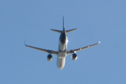Morten lørdag 27 september 2025 - Lufthansa over Høyenhall, klokken er 08.43 og dem er på vei til Gardermoen. Jeg har ikke sett dem 27 september før, men det får tiden vise
