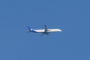 Morten 7 september 2025 - SAS Link over Høyenhall, klokken er 17.01 og dem er på vei til varmere strøk. Det er sannsynligvis en Embraer ERJ-195LR, og når det gjelder september måned så har jeg dem bare registrert i 2024