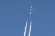Morten 20 april 2026 - Jetfly over Høyenhall