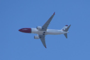 Morten 23 april 2026 - LN-FGI over Høyenhall