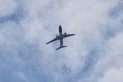 Morten 12 mai 2026 - LN-NIQ over Høyenhall