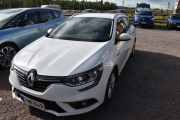 Fredag - Finland har jeg ikke klart å spore opp, men skal vi gjette sammen? Renault Megane, er det hva vi ser her?