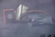 Fredag - Titter du litt nærmere etter så kan dette være en Renault Vel Satis 3,5 V6 hvis modellbilen stemmer overens