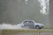 Lørdag - Lurer på hvor mange hestekrefter det er i denne bilen