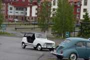Men nå kommer Magnus i en Renault 4 Plein Air fra 1967 og skal fortelle oss litt om Renault