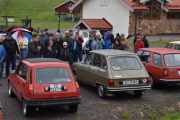 Og her sliter han litt, Renault 6 er ikke akkurat verdens navle
