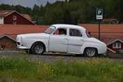 Alle bilene vi har sett på grusbanen hittil er fra 1960 åra, tenk på det
