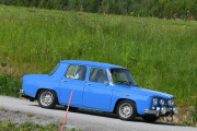 Renault 8 Gordini, du var ikke med på rally i går. Kanskje på grunn av alle frontlyktene