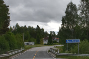Men Åsnes Finnskog finnes på kartet, her er det skole, kirke og et rikt villmarksliv. Vil du vite mer så gå til Åsnes Finnskog Historelag